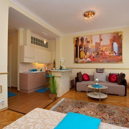 ORANGEHOMES Panorama enjoy apartment Budapeste Exterior foto